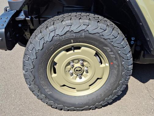 41 PJ5 2026 Jeep Wrangler Sport