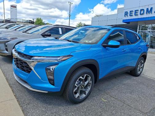 2025 Chevrolet Trax LT