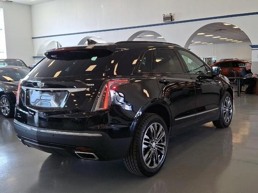 2020 Cadillac XT5 Sport