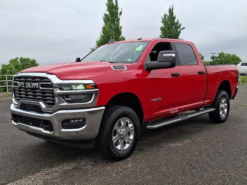 Flame Red Clearcoat 2026 RAM 2500 Big Horn