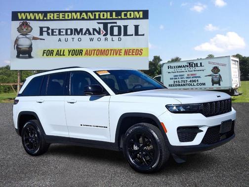 2024 Jeep Grand Cherokee Laredo