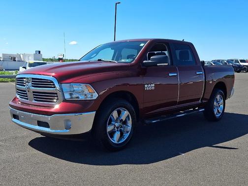 Delmonico Red Pearlcoat 2017 RAM 1500 Big Horn