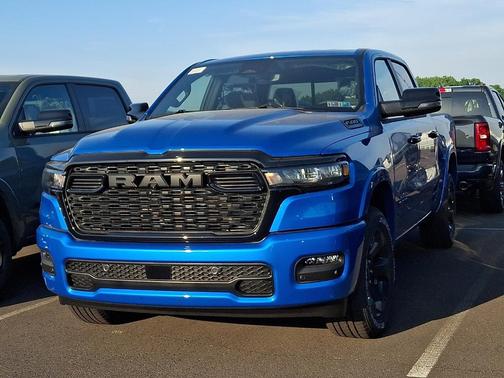 Hydro Blue Pearlcoat 2026 RAM 1500 Big Horn/Lone Star