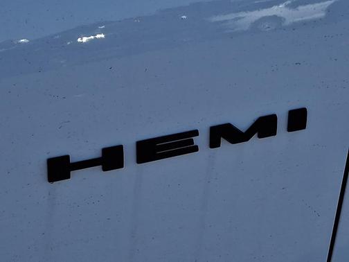 White Knuckle Clearcoat 2026 Dodge Durango GT HEMI V8