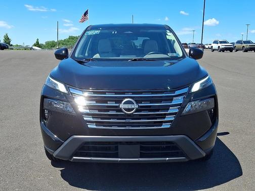 Black 2025 Nissan Rogue SV