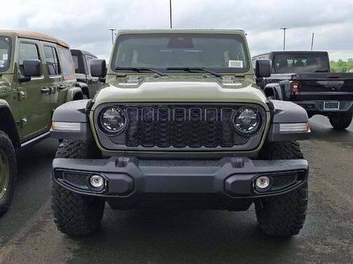 41 PJ5 2026 Jeep Wrangler Sport