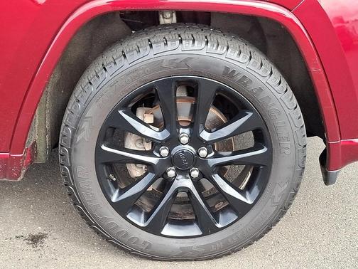 2020 Jeep Grand Cherokee Altitude