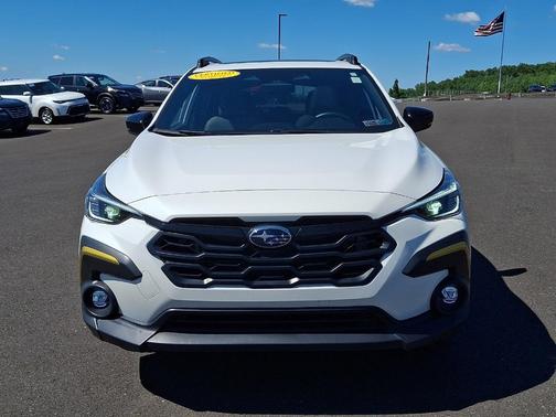Crystal White Pearl 2024 Subaru Crosstrek Sport