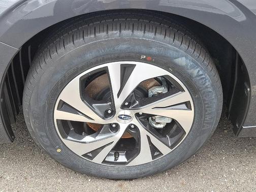 2025 Subaru Legacy Premium