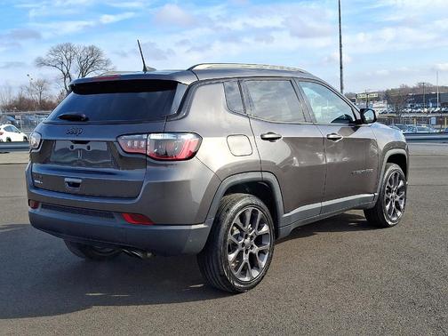 2021 Jeep Compass 80th Special Edition