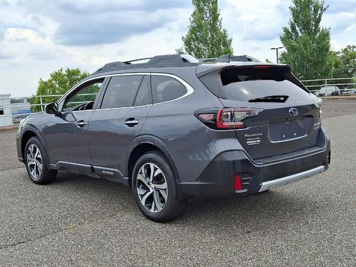 2021 Subaru Outback Touring XT