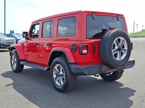 2021 Jeep Wrangler Unlimited Sahara
