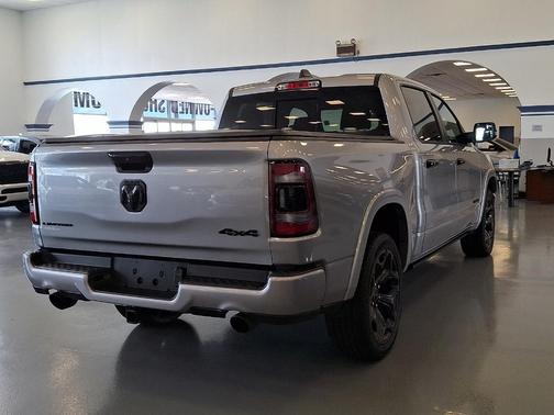 Billet Silver Metallic Clearcoat 2024 RAM 1500 Limited