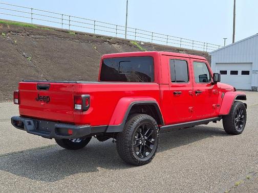 2024 Jeep Gladiator Nighthawk