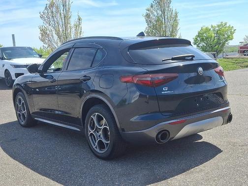 2022 Alfa Romeo Stelvio Ti