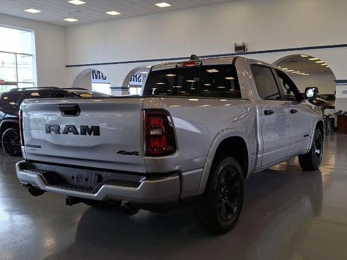 Billet Silver Metallic Clearcoat 2025 RAM 1500 Big Horn