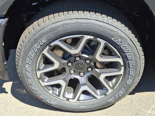 Granite Crystal Clearcoat Metallic 2026 RAM 1500 Laramie