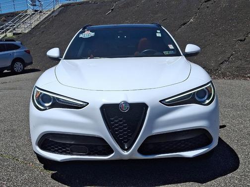 2022 Alfa Romeo Stelvio Sprint