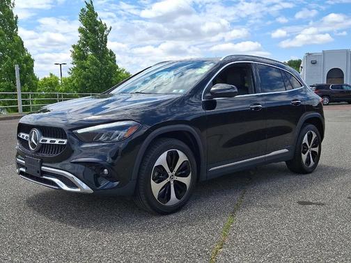 Midnight Black 2025 Mercedes-Benz GLA 250 Base