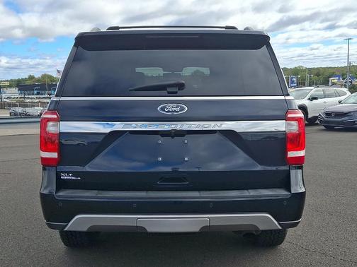 Antimatter Blue Metallic 2021 Ford Expedition XLT