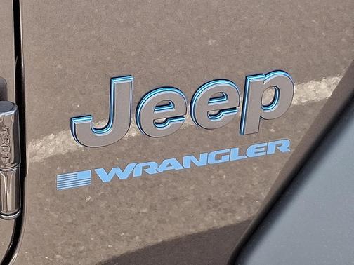 2025 Jeep Wrangler 4xe Sport