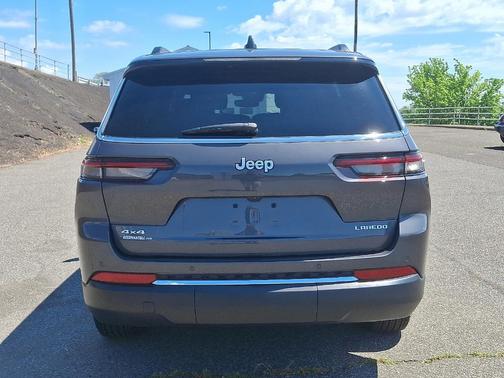 2024 Jeep Grand Cherokee L Laredo