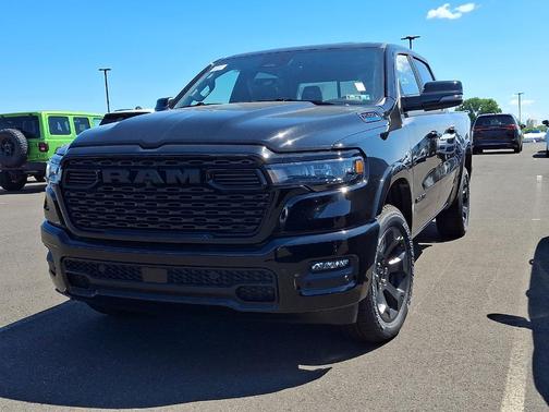 Diamond Black 2026 RAM 1500 Big Horn/Lone Star