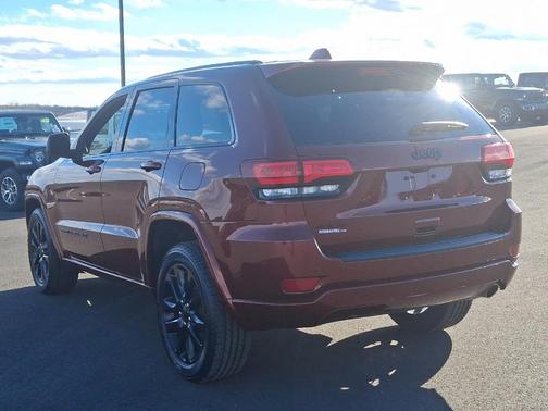 2022 Jeep Grand Cherokee WK Laredo