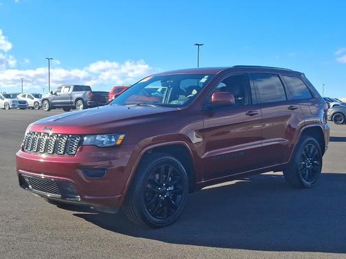 2022 Jeep Grand Cherokee WK Laredo