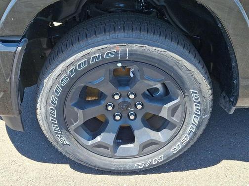 Diamond Black 2026 RAM 1500 Big Horn/Lone Star