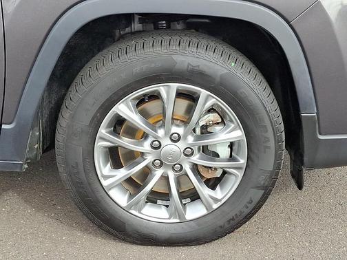 2021 Jeep Cherokee Latitude Plus