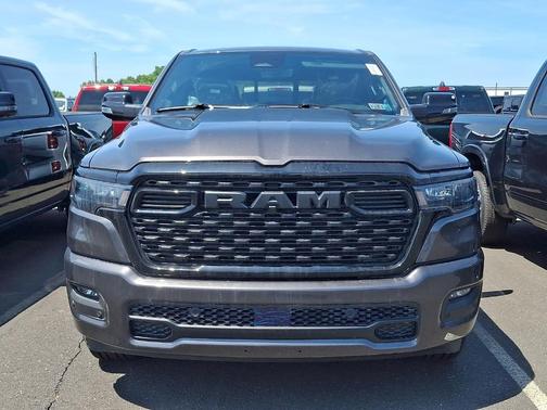 Granite Crystal Clearcoat Metallic 2026 RAM 1500 Big Horn/Lone Star