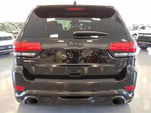 2020 Jeep Grand Cherokee SRT