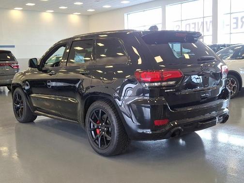 2020 Jeep Grand Cherokee SRT