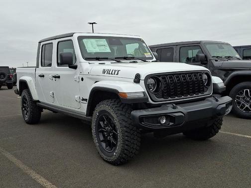 2026 Jeep Gladiator Sport