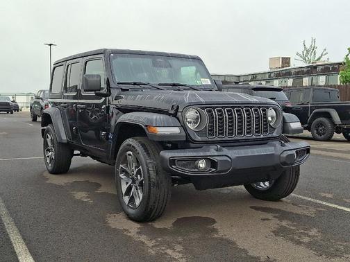 2025 Jeep Wrangler 4xe Sport