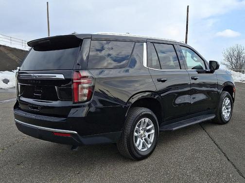 2023 Chevrolet Tahoe LS