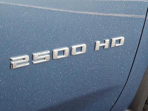 2026 Chevrolet Silverado 2500 Custom