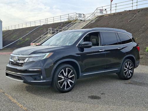 2021 Honda Pilot Touring 7-Passenger
