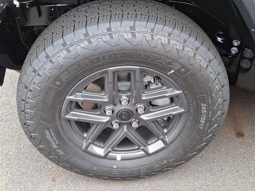 41 PJ5 2026 Jeep Wrangler Sport
