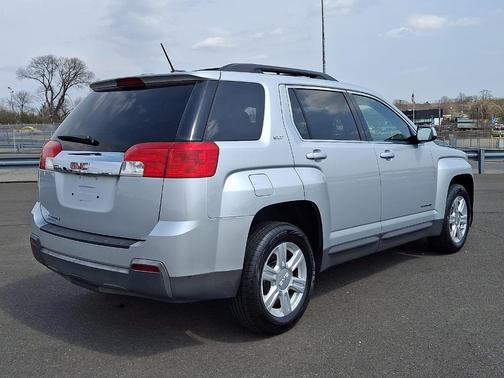 Quicksilver Metallic 2015 GMC Terrain SLT-1