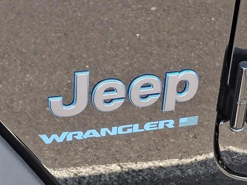 2025 Jeep Wrangler 4xe Sport