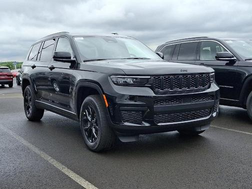 2025 Jeep Grand Cherokee L Laredo