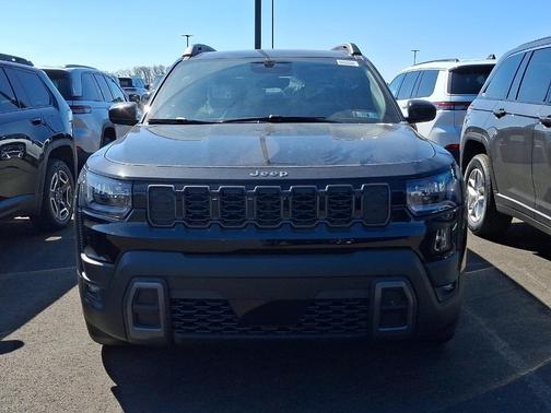 2026 Jeep Cherokee LAREDO/LIMITED