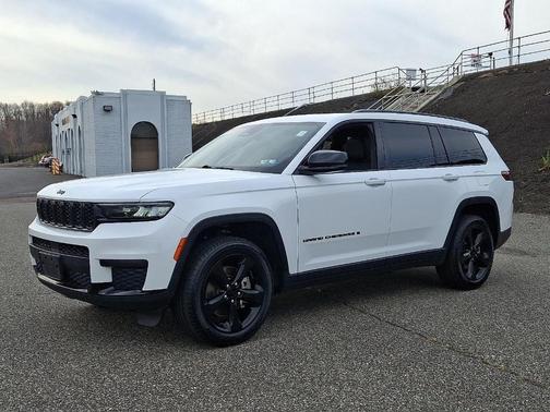 2023 Jeep Grand Cherokee L Laredo