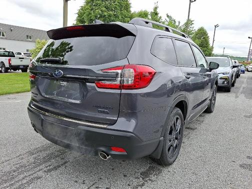 2025 Subaru Ascent Onyx Edition Touring