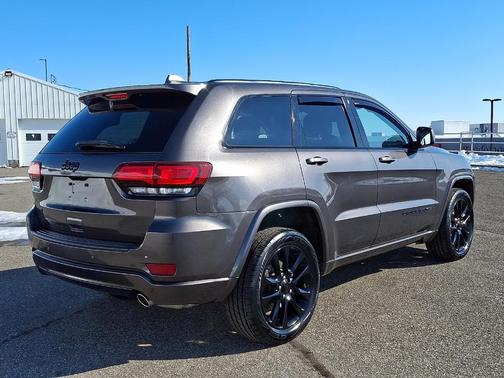 2021 Jeep Grand Cherokee Laredo