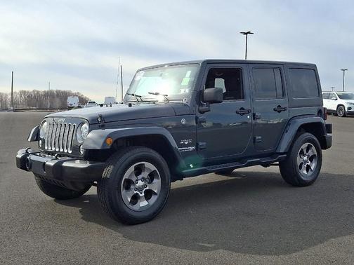 2018 Jeep Wrangler JK Unlimited Sahara
