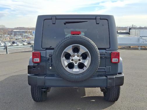 2018 Jeep Wrangler JK Unlimited Sahara