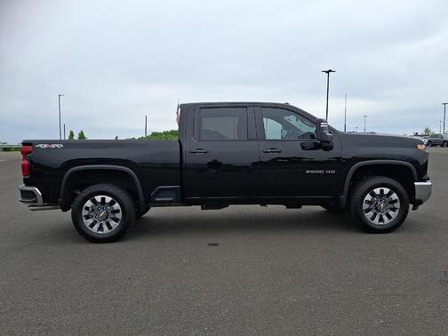 Black 2025 Chevrolet Silverado 2500 LT